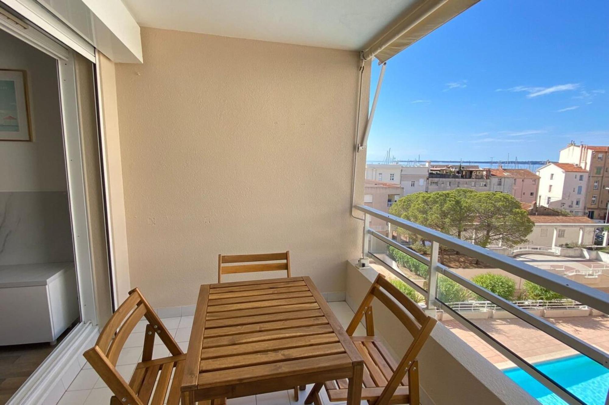 06Ai - Beautiful Renovated Studio - Sea And Pool View Vallauris Exterior foto